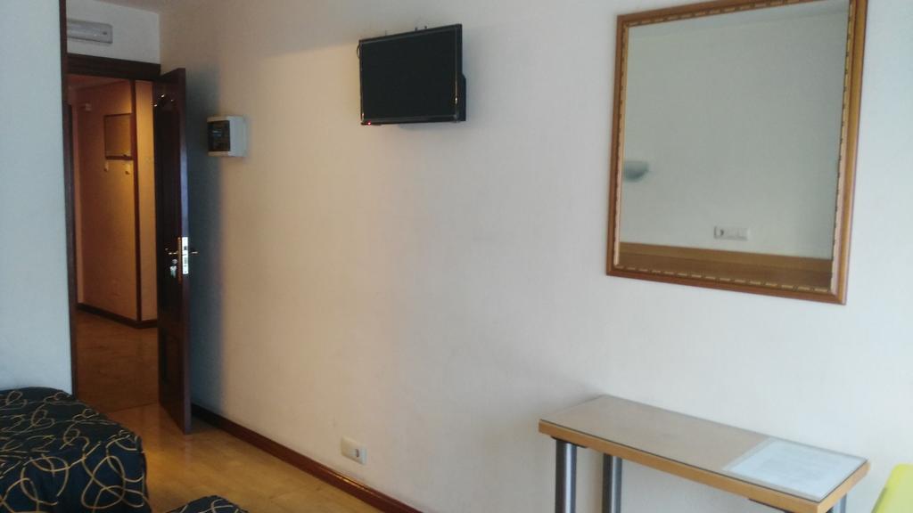Hospedaje Covadonga Gijon Ngoại thất bức ảnh